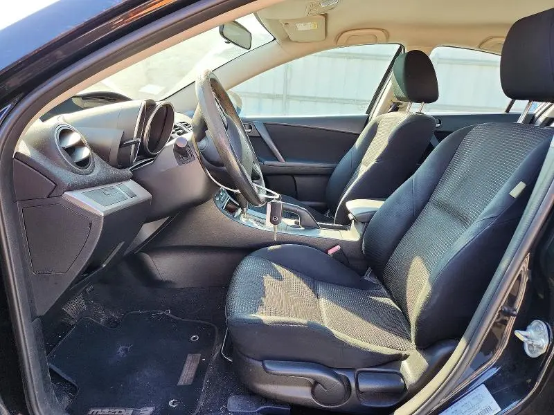 2013 MAZDA 3 I  