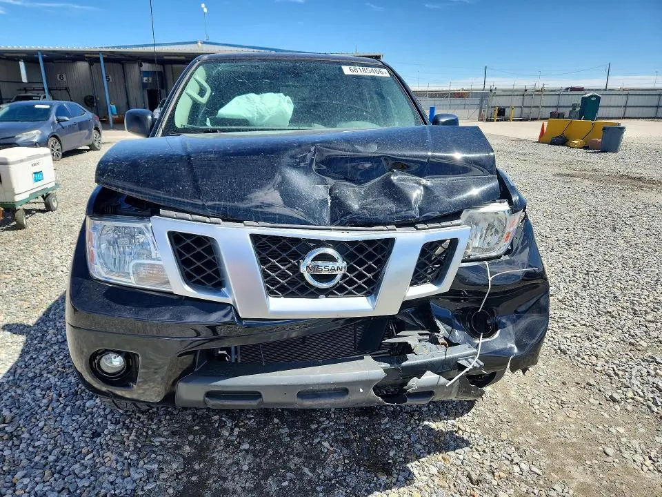 2021 NISSAN FRONTIER SV  