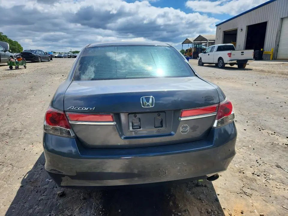 2012 HONDA ACCORD LX  