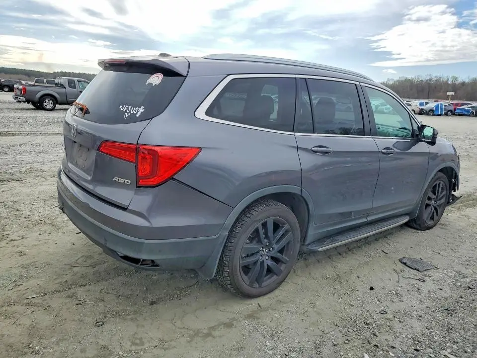 2016 HONDA PILOT EXLN  