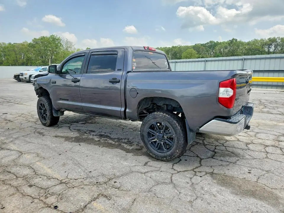 2019 TOYOTA TUNDRA CREWMAX SR5  