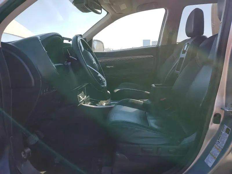 2020 MITSUBISHI OUTLANDER SE  