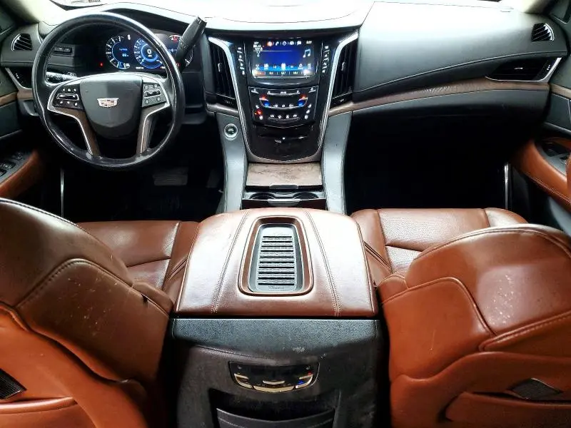 2019 CADILLAC ESCALADE LUXURY  