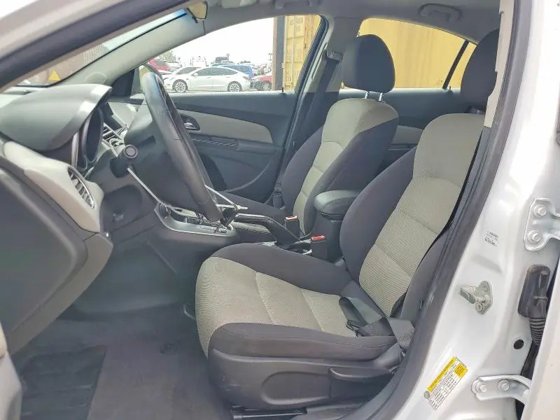 2012 CHEVROLET CRUZE LS  