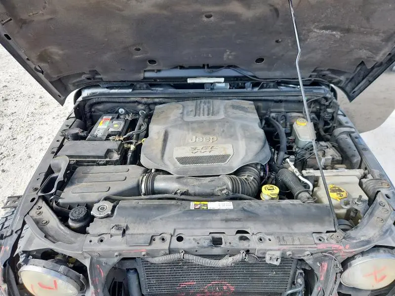 2012 JEEP WRANGLER UNLIMITED SAHARA  