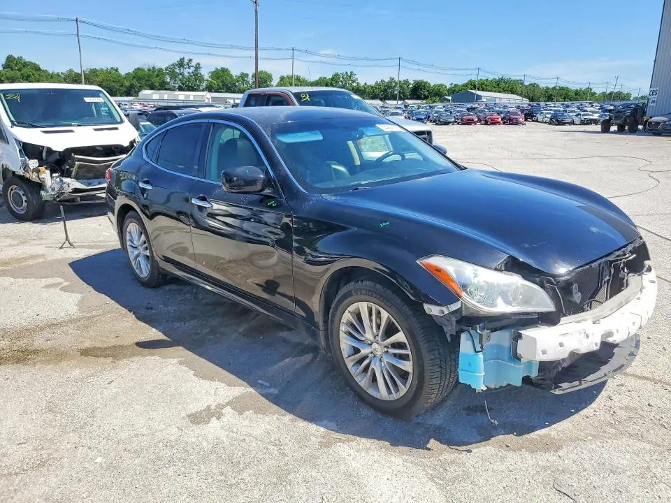 2012 INFINITI M37 X  