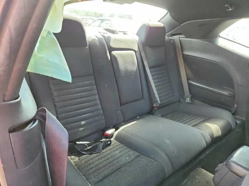 2014 DODGE CHALLENGER SXT  