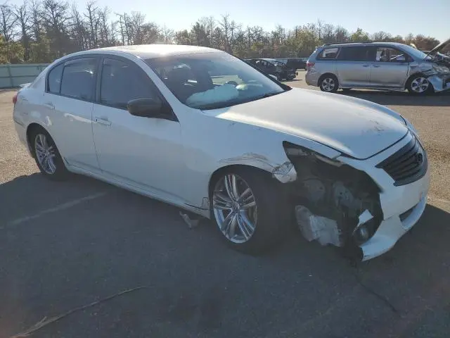 2013 INFINITI G37