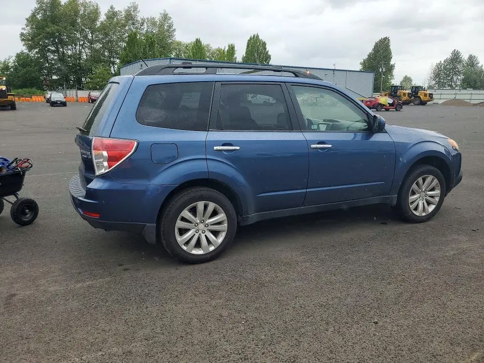 2011 SUBARU FORESTER 2.5X PREMIUM  
