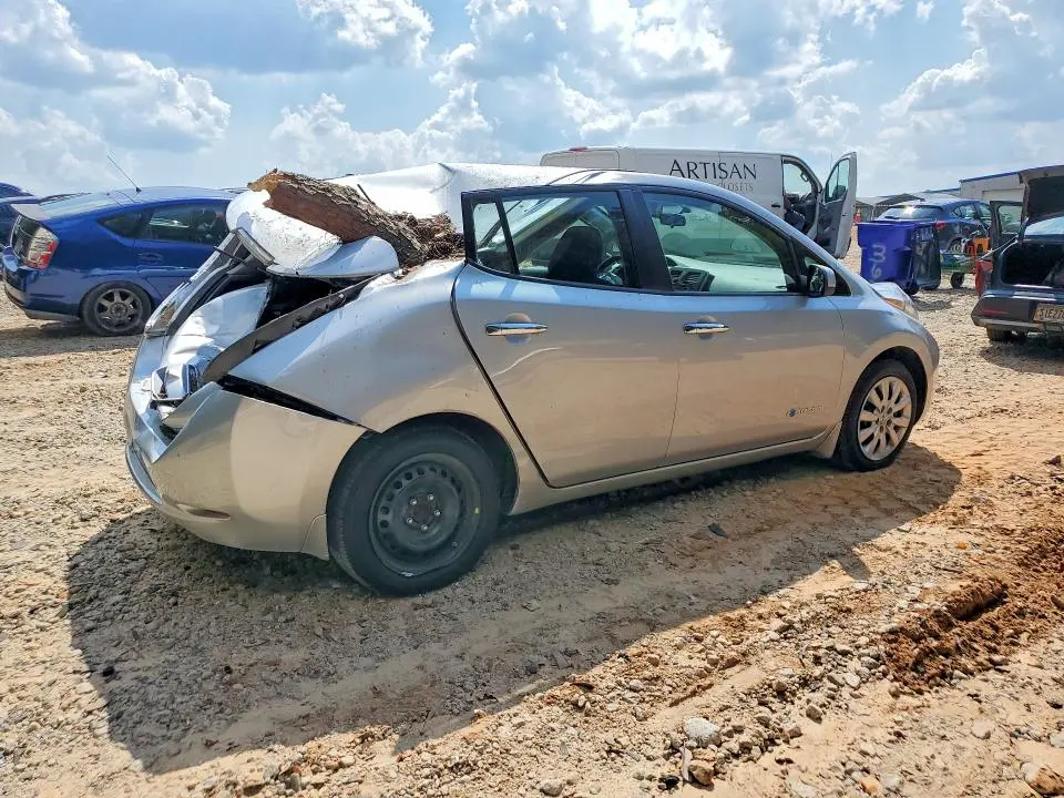 2017 NISSAN LEAF S  