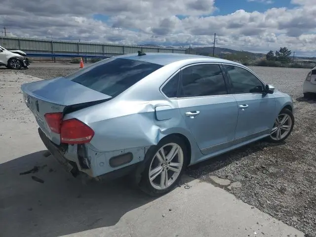2012 VOLKSWAGEN PASSAT SE  