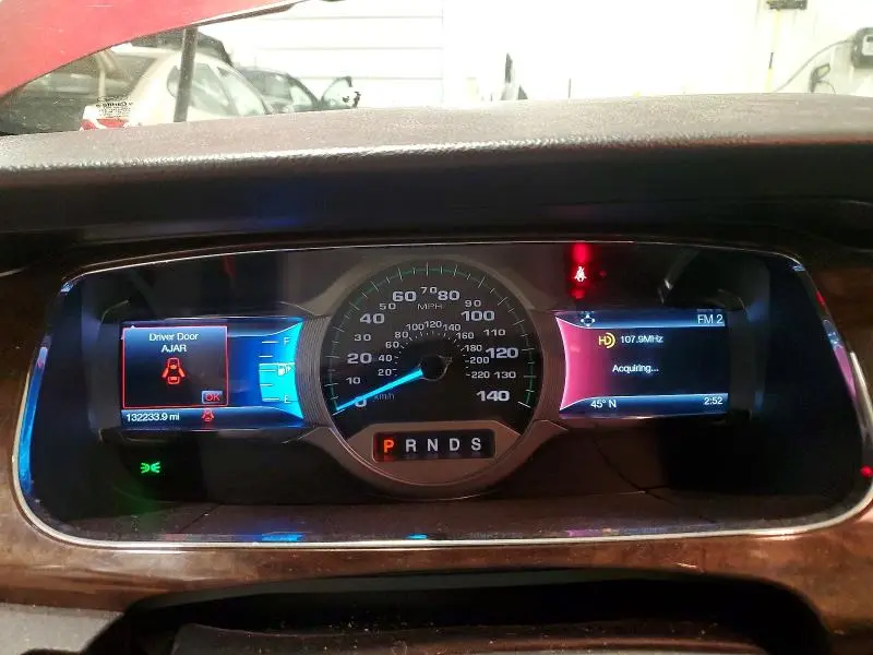 2015 FORD TAURUS LIMITED  