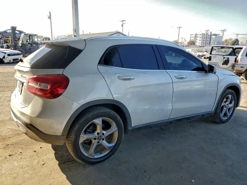 2019 MERCEDES-BENZ GLA 250 4MATIC  