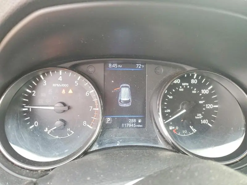 2019 NISSAN ROGUE SV  