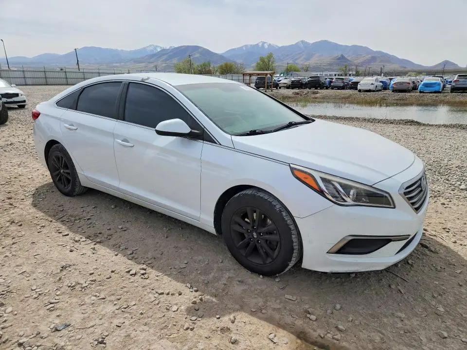 2017 HYUNDAI SONATA BASE  