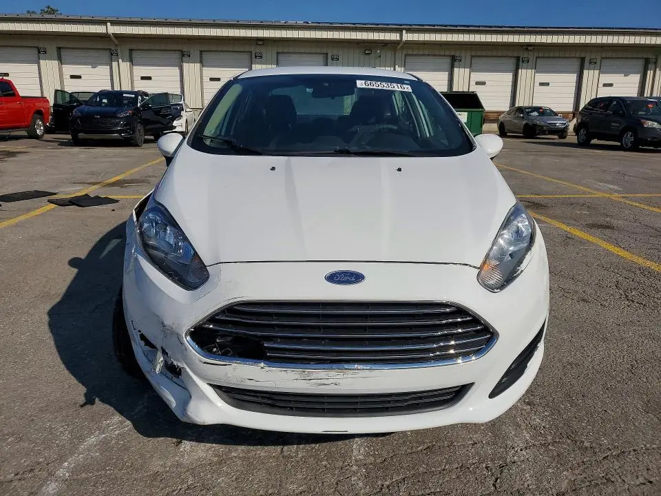 2017 FORD FIESTA SE  
