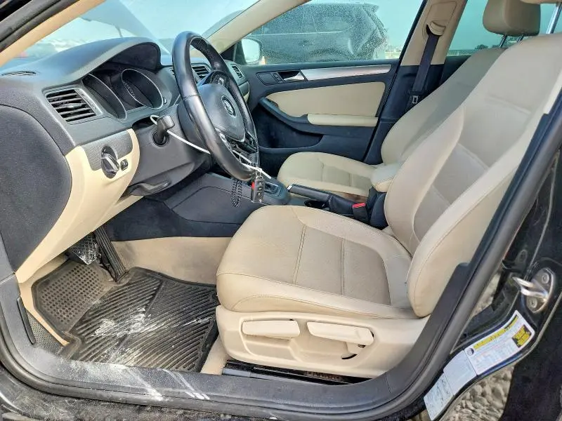 2015 VOLKSWAGEN JETTA SE  