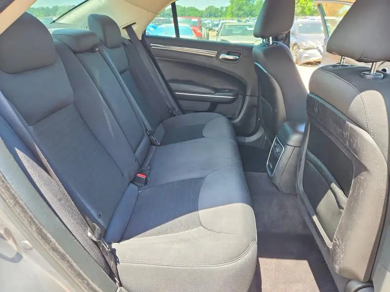 2018 CHRYSLER 300 TOURING  