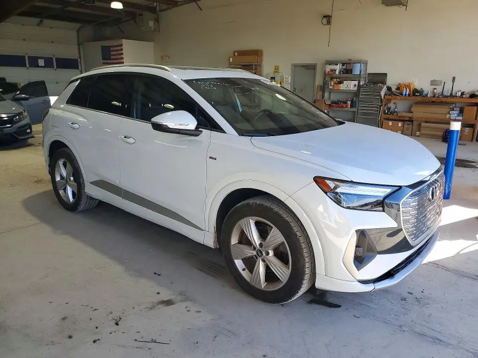 2023 AUDI Q4 E-TRON PREMIUM  
