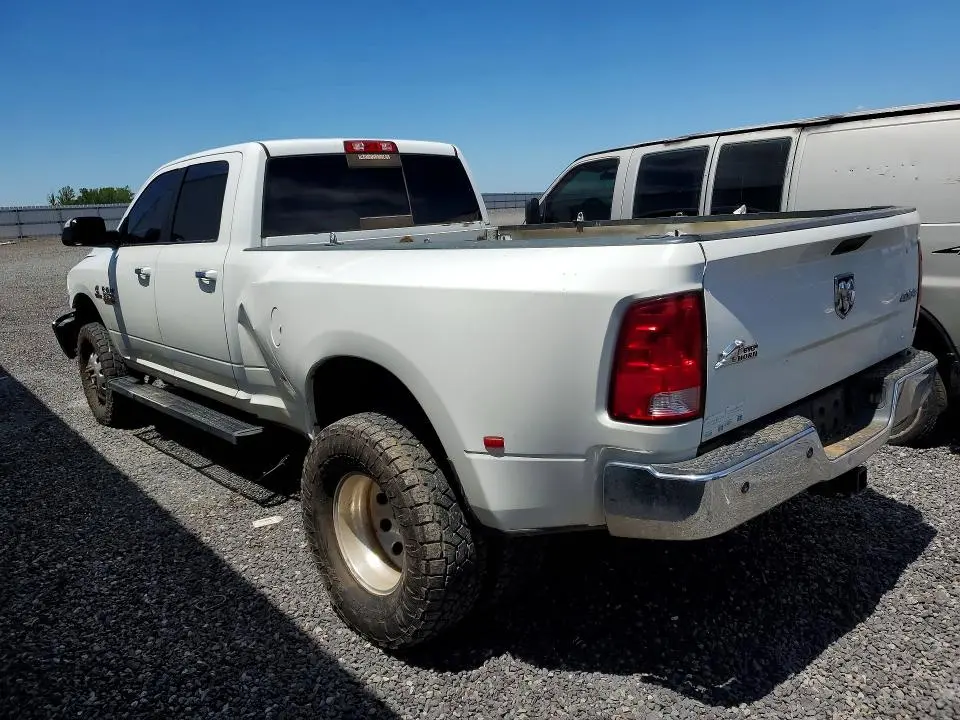 2017 RAM 3500 SLT  