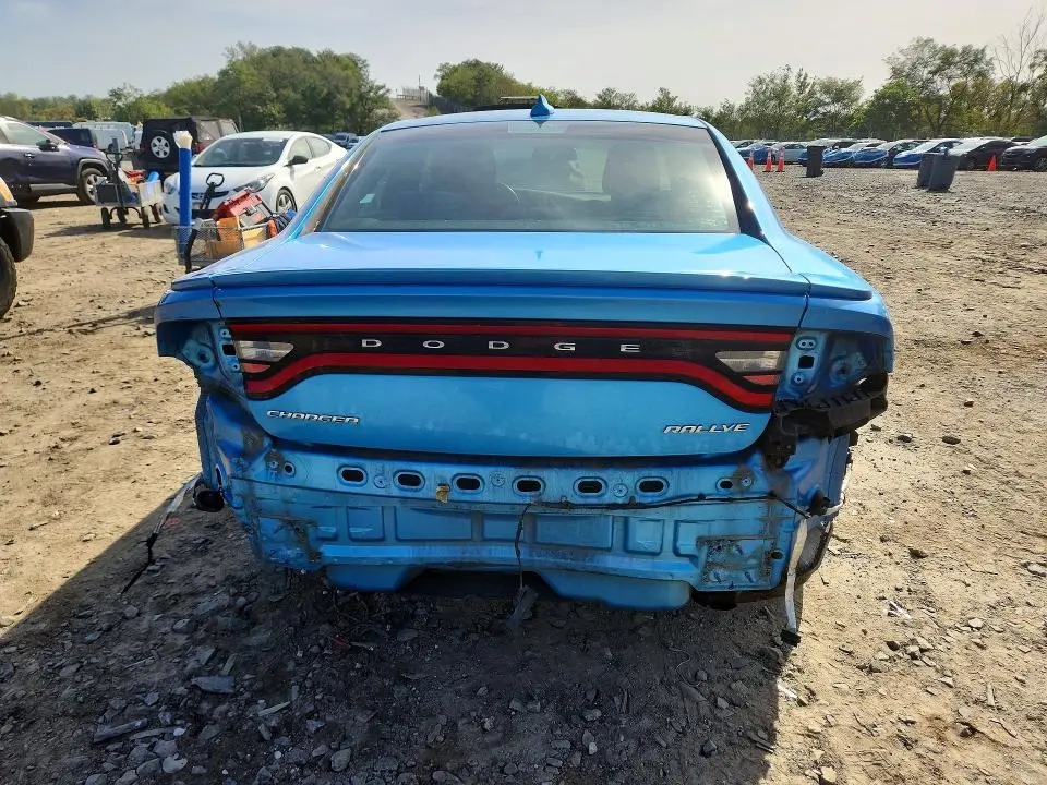 2015 DODGE CHARGER SXT  
