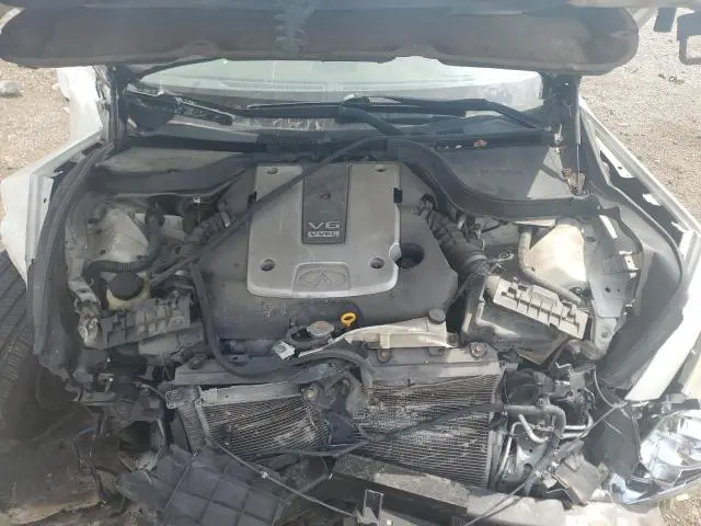 2011 INFINITI G37   