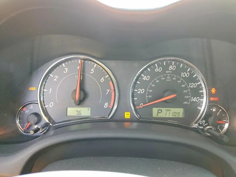 2013 TOYOTA COROLLA S  