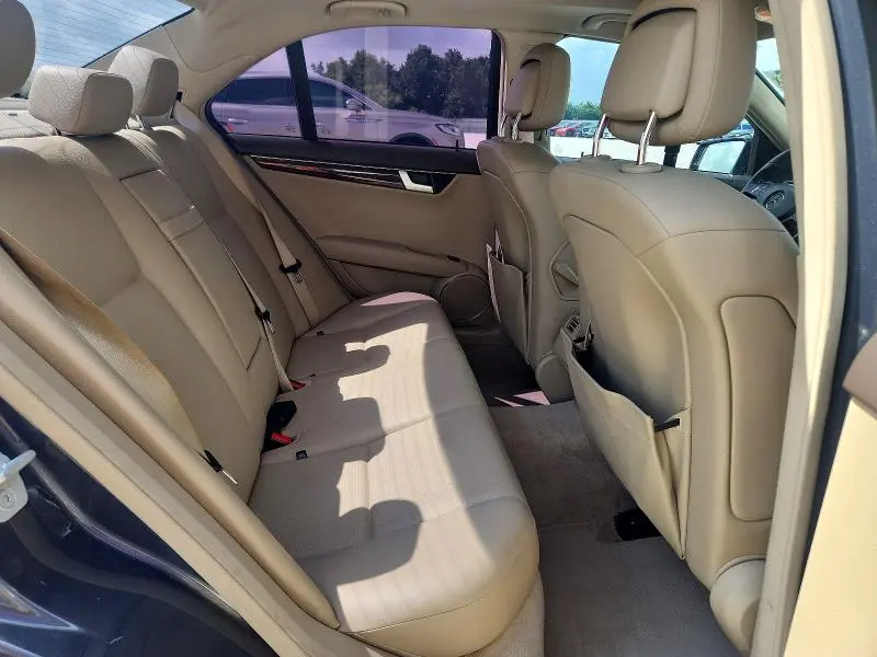 2013 MERCEDES-BENZ C 250  