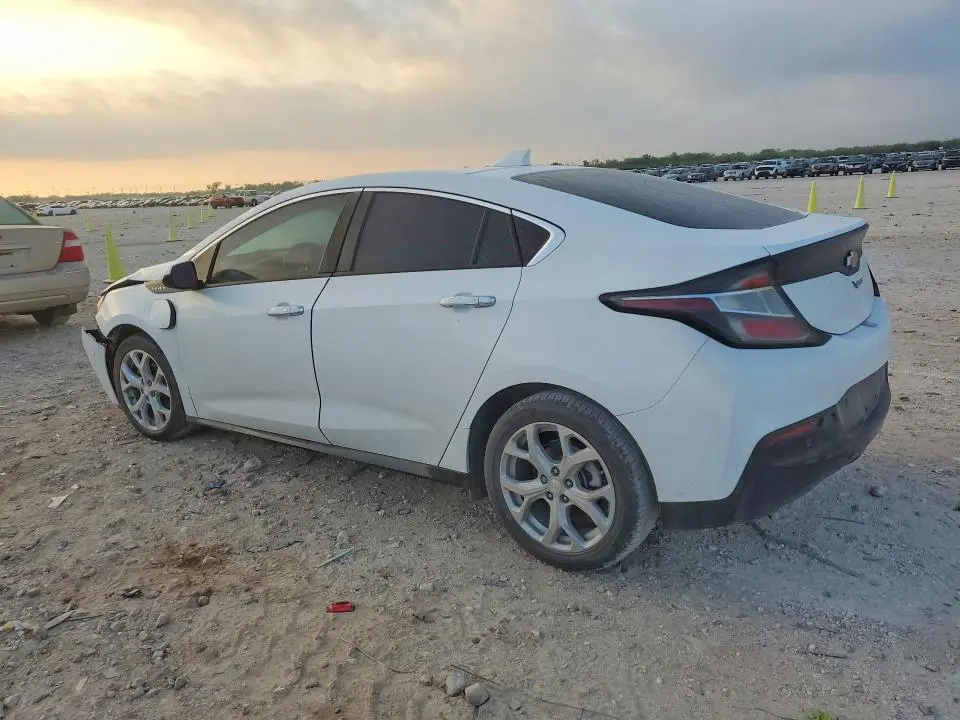 2018 CHEVROLET VOLT PREMIER  