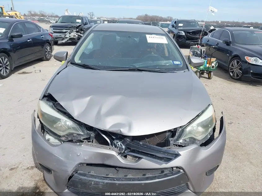 2015 TOYOTA COROLLA LE