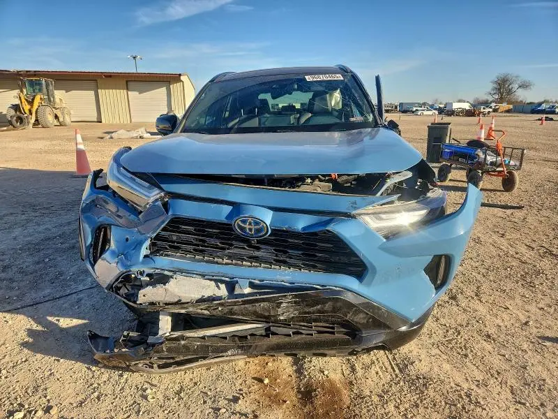 2022 TOYOTA RAV4 XSE  