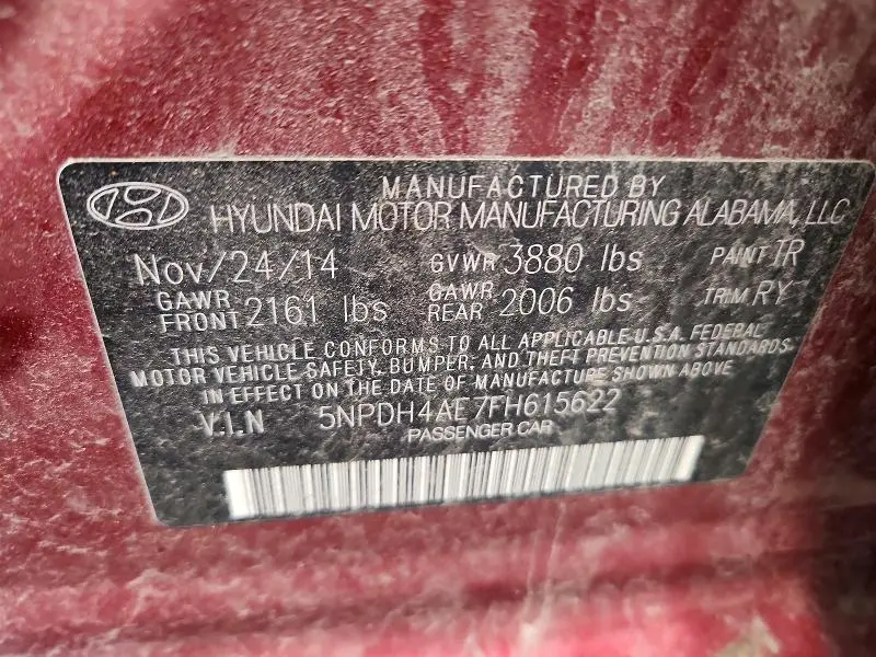 2015 HYUNDAI ELANTRA SE  