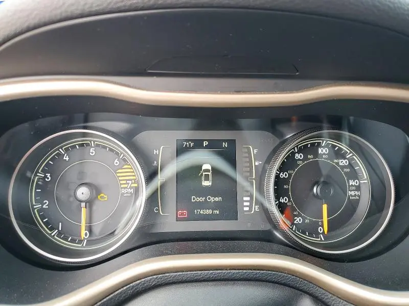 2016 JEEP CHEROKEE LATITUDE  