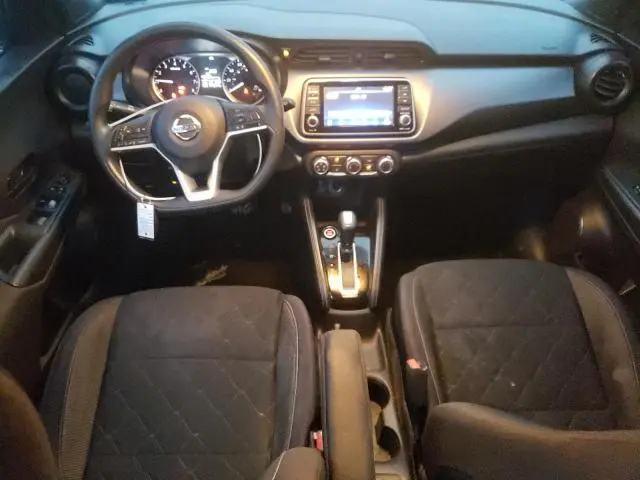 2019 NISSAN KICKS S  