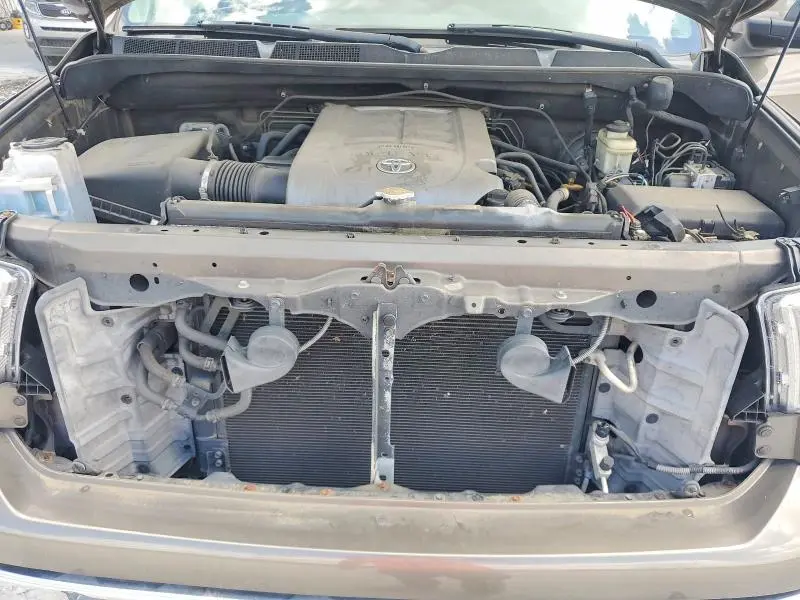 2010 TOYOTA TUNDRA DOUBLE CAB SR5  