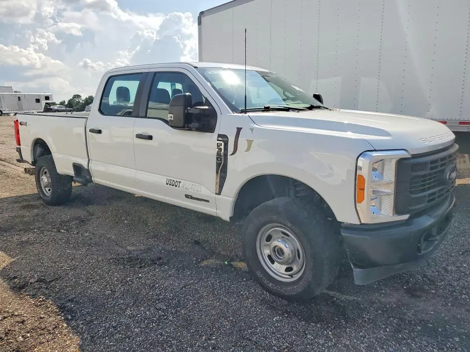 2023 FORD F350 SUPER DUTY  