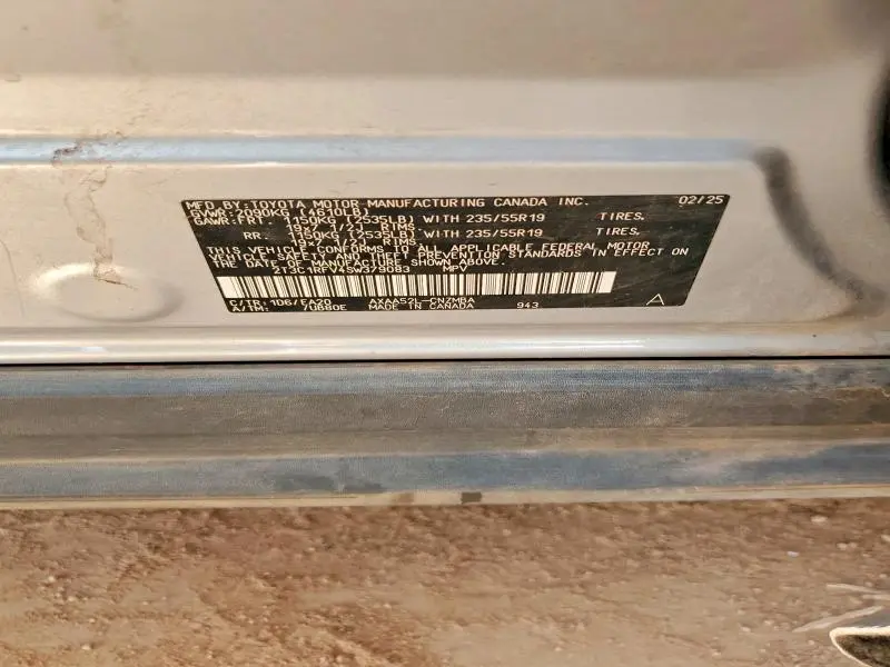 2025 TOYOTA RAV4 XLE PREMIUM  