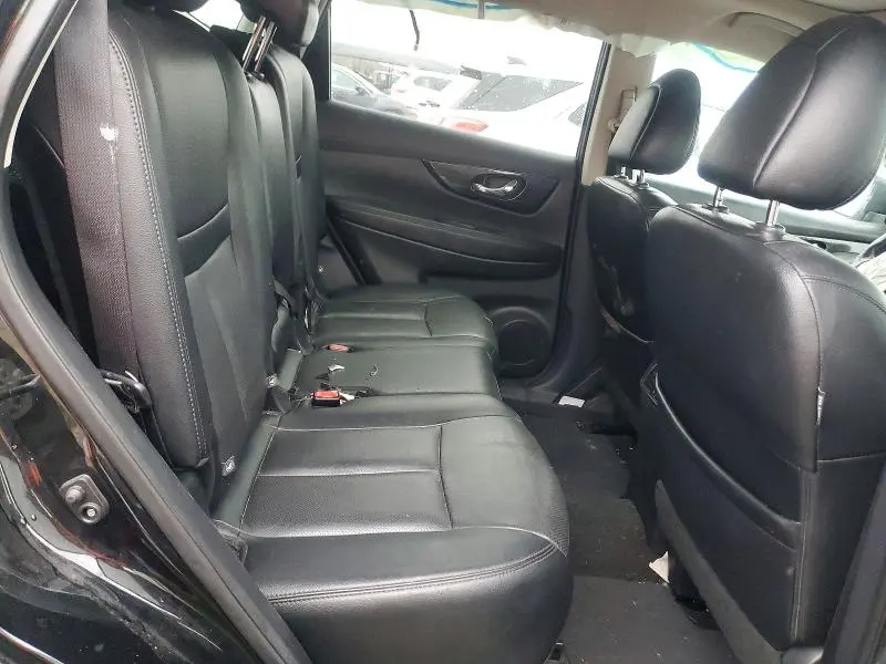 2017 NISSAN ROGUE SL  