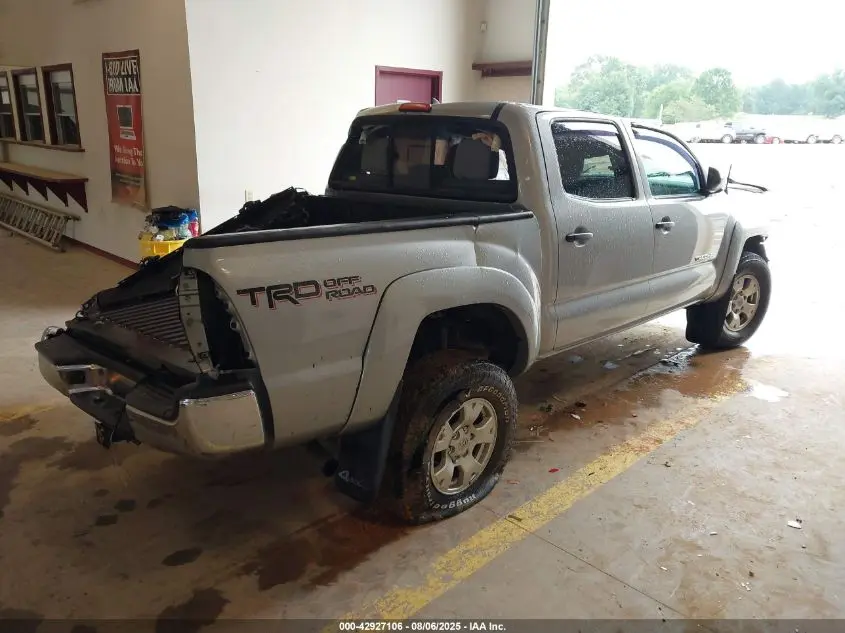 2015 TOYOTA TACOMA BASE V6