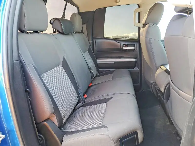 2017 TOYOTA TUNDRA DOUBLE CAB SR  