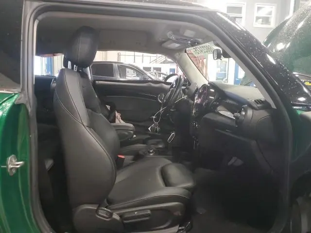 2022 MINI COOPER SE  
