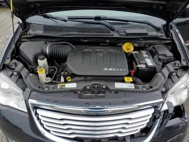 2016 CHRYSLER TOWN & COUNTRY TOURING  