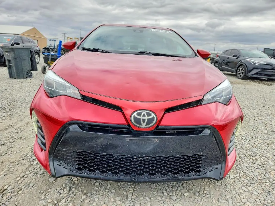 2018 TOYOTA COROLLA SE  