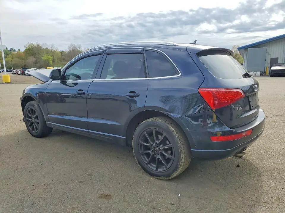 2011 AUDI Q5 PREMIUM PLUS  