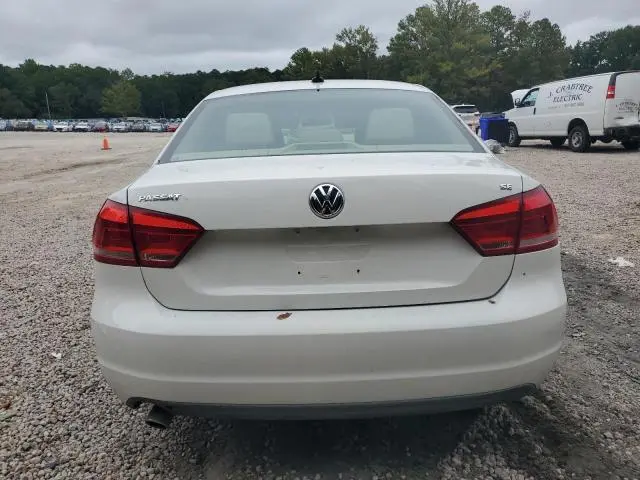 2012 VOLKSWAGEN PASSAT SE