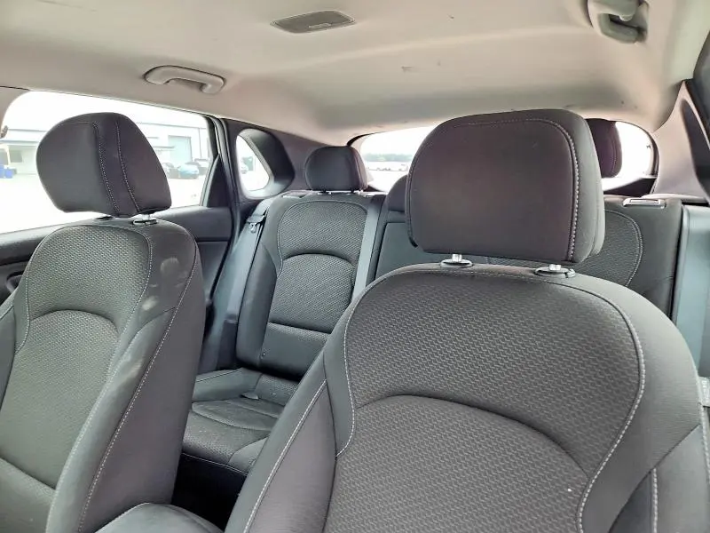 2018 HYUNDAI ELANTRA GT BASE  
