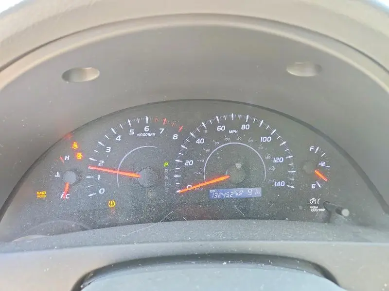 2010 TOYOTA CAMRY LE  