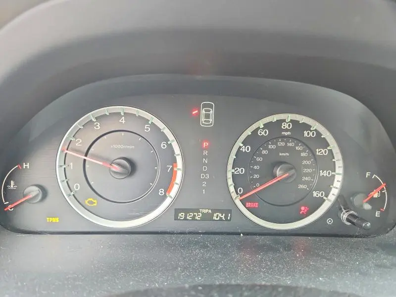 2010 HONDA ACCORD LXP  