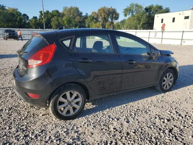 2011 FORD FIESTA SE  