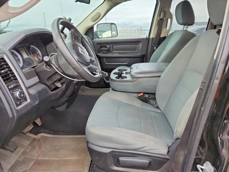 2014 RAM 1500 ST  